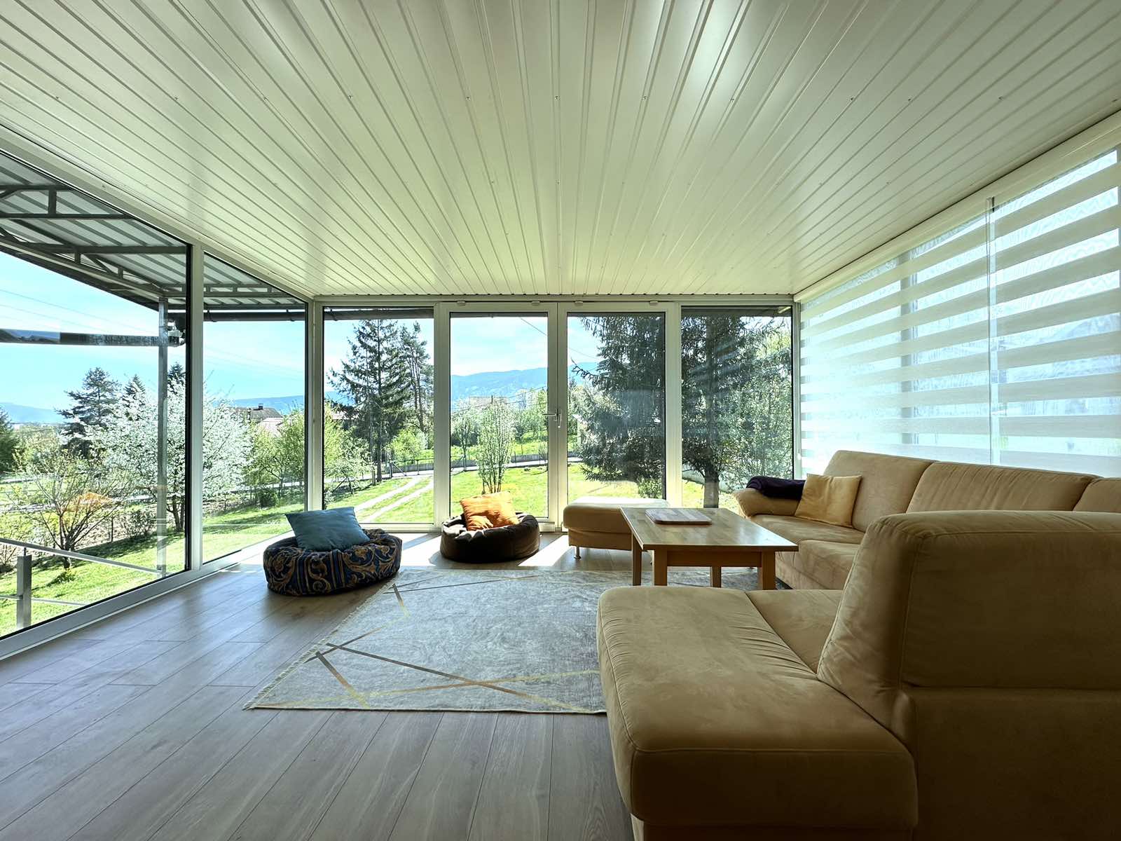 Villa Panorama View Resort. Golden Hills.