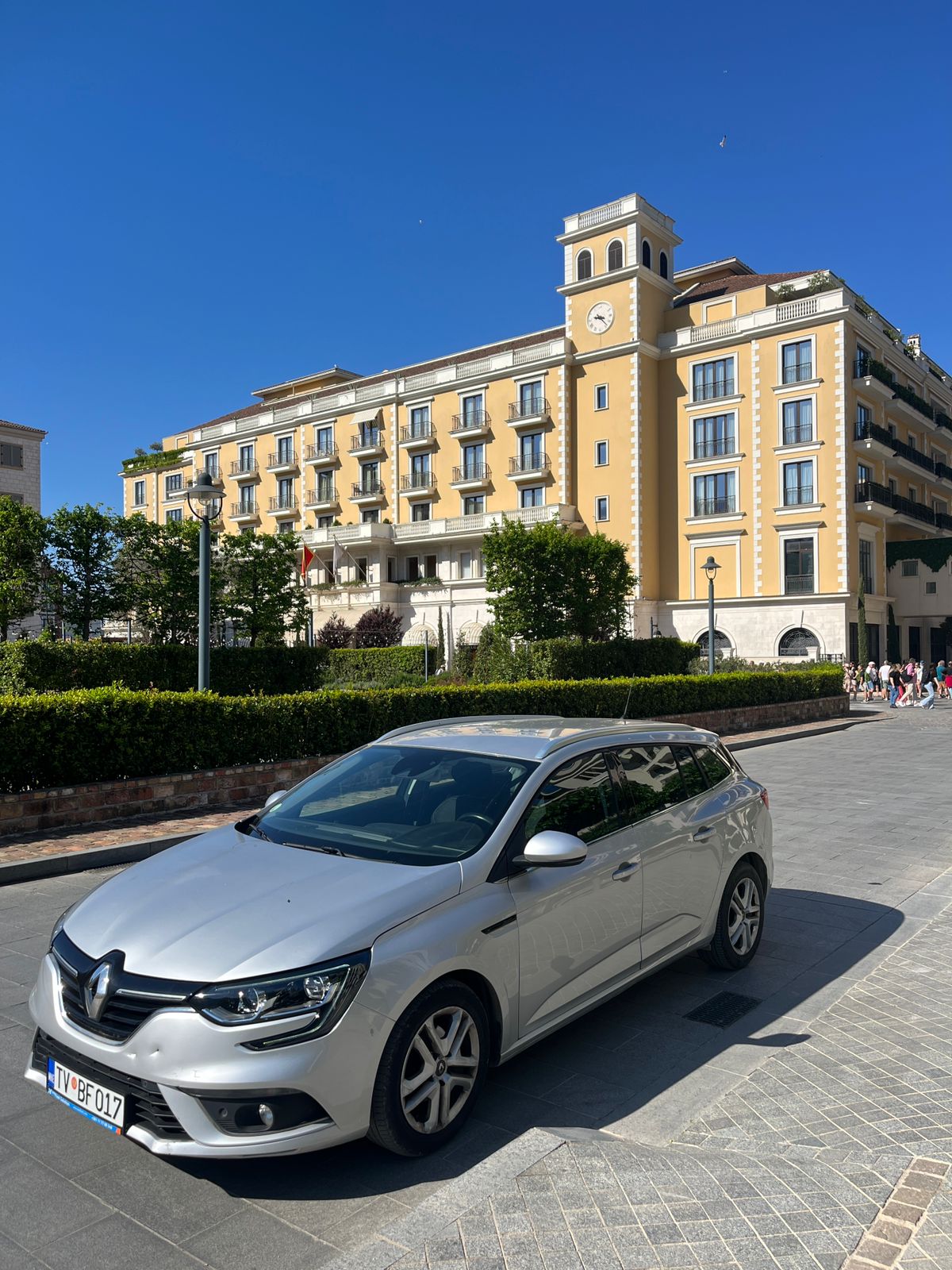 Quick car rental Tivat