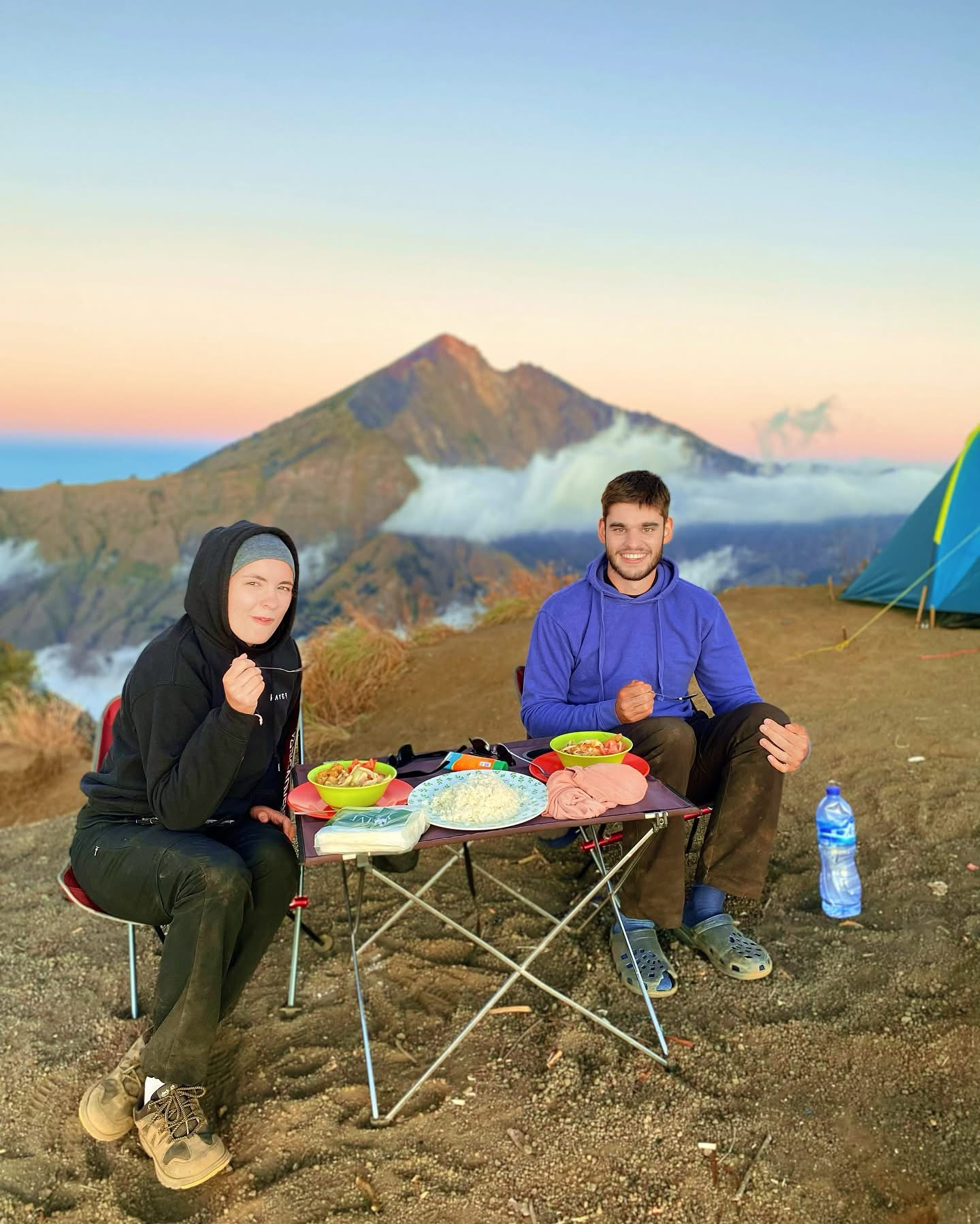 Mount Rinjani Trekking 2 Day to Crater Rim