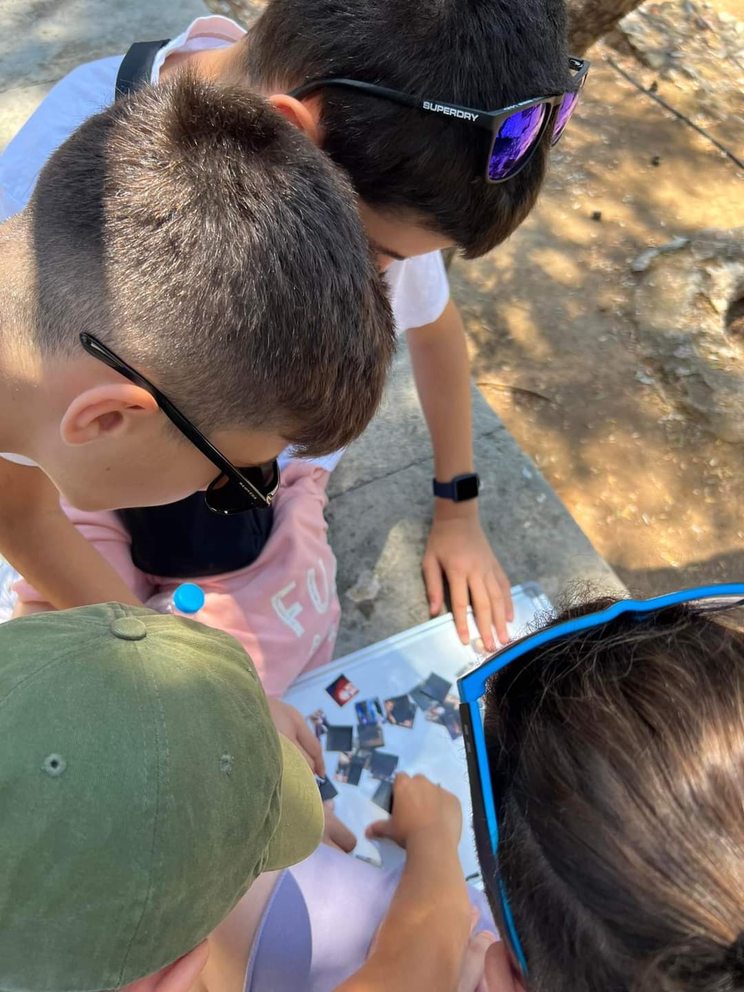 Acropolis Treasure Hunt / Charis